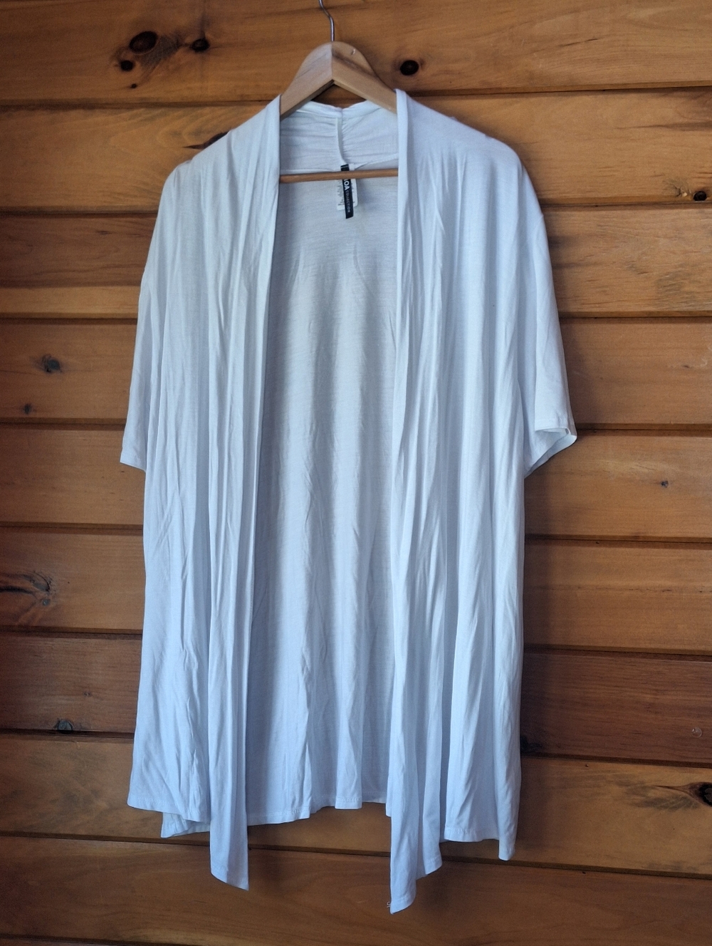 Moon Collection 🤍 White Open-Front  Light Layering Cardigan. 👗
